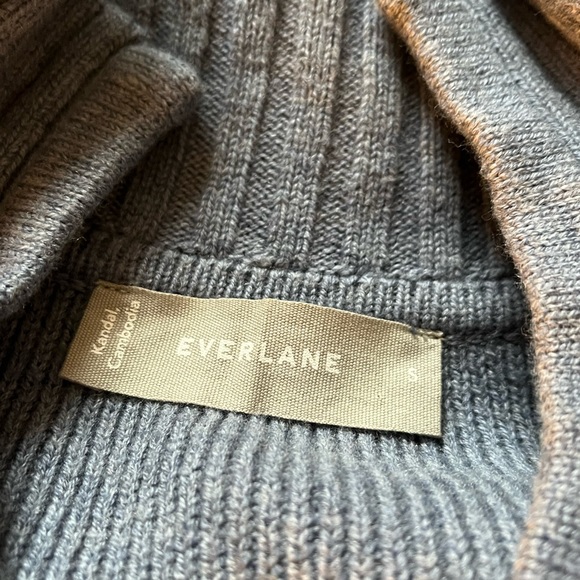 Bundle of 3 Everlane mariner sweaters - Picture 8 of 8